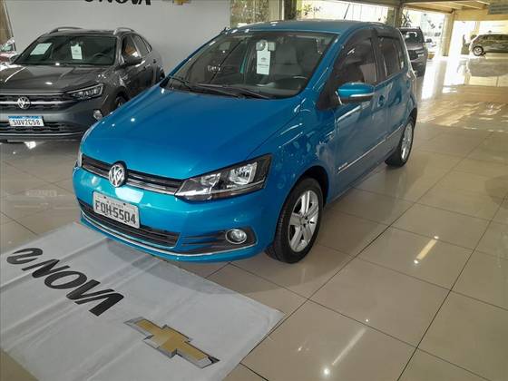VOLKSWAGEN FOX 1.6 MI HIGHLINE 8V FLEX 4P MANUAL VOLKSWAGEN FOX 1.6 MI HIGHLINE 8V FLEX 4P MANUAL